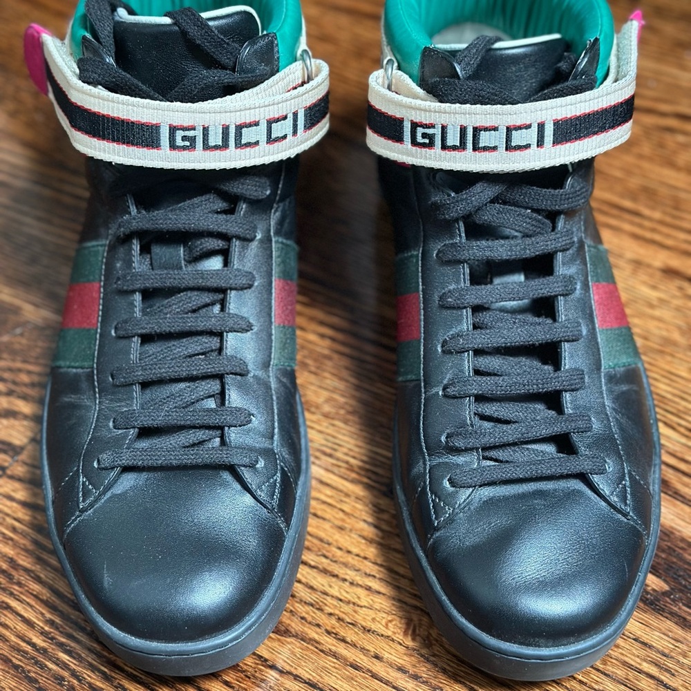 Gucci Black High-Top Sneakers with Green and Red Stripes